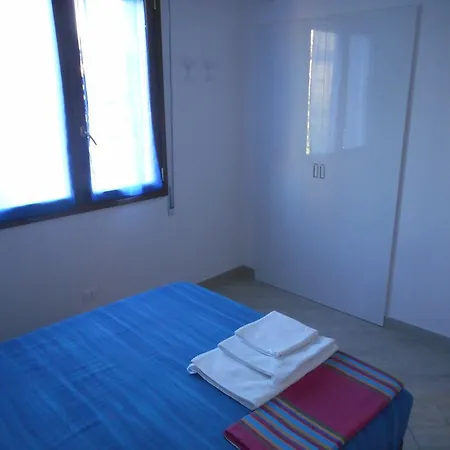 Central With Parking Space * Bolonha